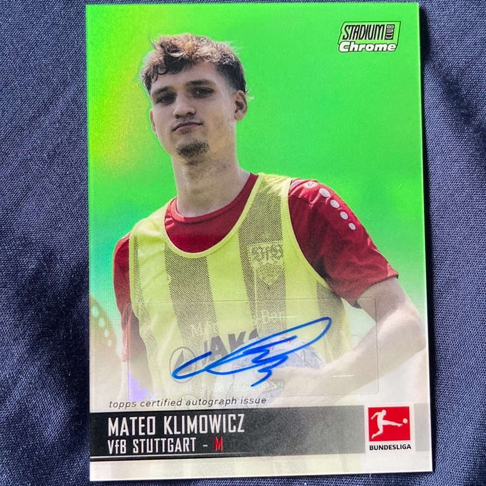Autographed Mateo Klimowicz card VfB Stuttgart Midfielder